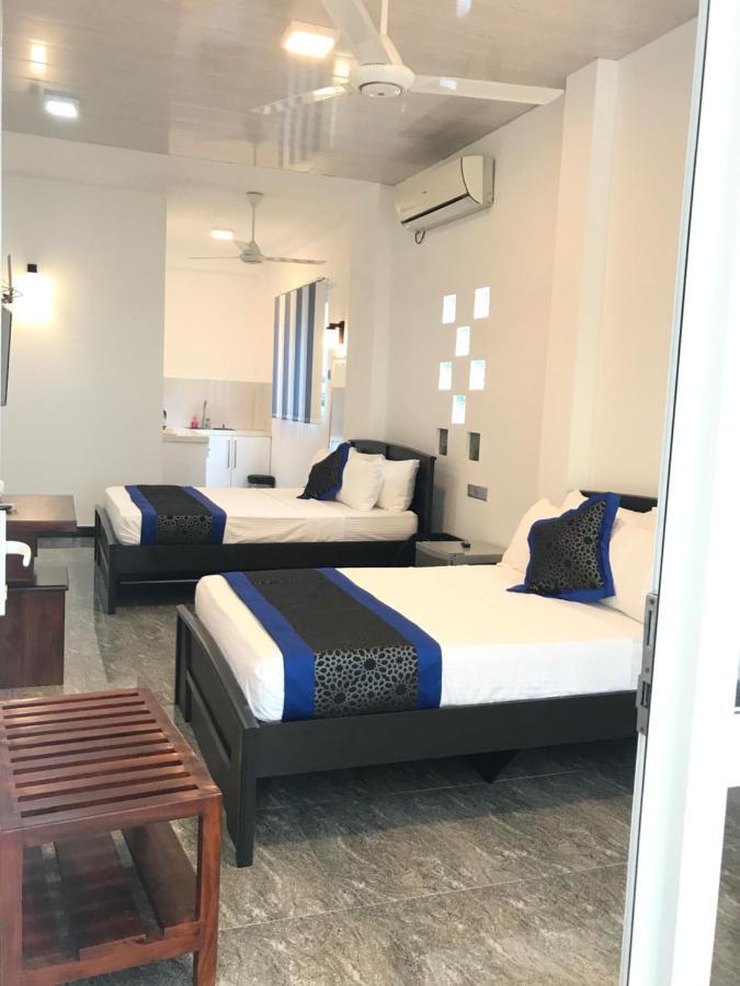 Duvi'S Shelter Bungalow Colombo Kültér fotó
